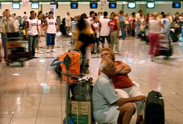 Νέες καταγγελίες από τον υπεύθυνο Αδειοδότησης της Πολιτικής Αεροπορίας Κύπρου