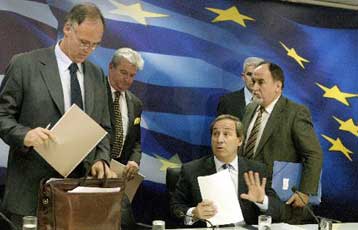 Σημαντική υστέρηση στα δημόσια έσοδα στο επτάμηνο Ιανουαρίου-Ιουλίου