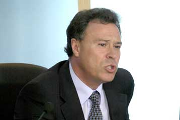 Στον Δ.Παπαγγελόπουλο ο φάκελος για τα γηροκομεία με προβλήματα λειτουργίας