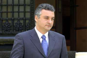 Ρυθμίσεις για άνεργους ναυτικούς και γιατρούς στα πλοία ανήγγειλε ο Μ.Κεφαλογιάννης