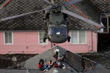 Απαράδεκτη η αντίδραση του κρατικού μηχανισμού στον κυκλώνα, παραδέχεται ο Μπους