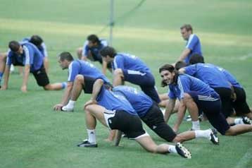 Στην Τουρκία ο Ρεχάγκελ για «κατασκοπεία»