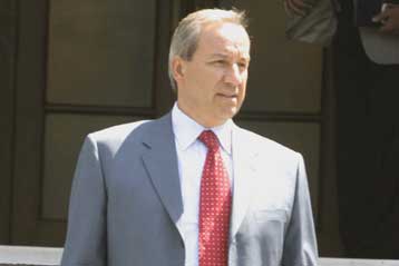 Δεν θα υπάρξουν νέα φορολογικά μέτρα, διαβεβαιώνει ο Γ.Αλογοσκούφης