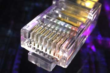 Πάροχοι διαμαρτύρονται για αποκλεισμό από την αγορά του «φοιτητικού Διαδικτύου»