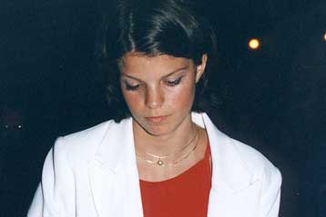 Στα δικαστήρια η διαφορά της Αθηνά Ρουσέλ και του Ιδρύματος Ωνάση