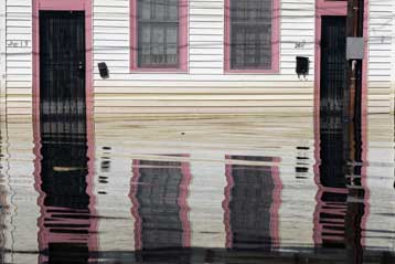 Απαγορεύθηκε η κάλυψη της επιχείρησης περισυλλογής των πτωμάτων στη Νέα Ορλεάνη