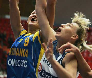 Για την 9η θέση την Κυριακή η εθνική γυναικών μπάσκετ κόντρα στην Σερβία-Μαυροβούνιο