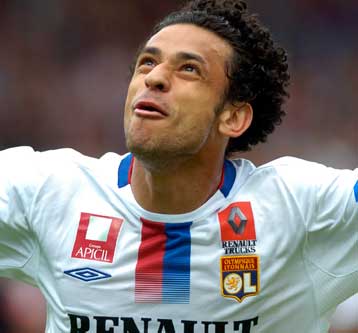 Το «πολυβόλο» Φρεντ άρχισε να βρίσκει τον στόχο και για λογαριασμό της Λιόν