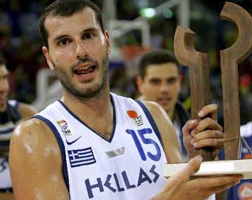 Χαμηλοί τόνοι και… σκυλίσια δουλειά από τους διεθνείς μπασκετμπολίστες