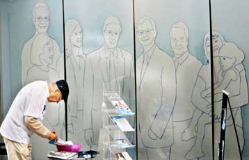 Στις κάλπες τη Δευτέρα οι Νορβηγοί σε μια αμφίρροπη εκλογική αναμέτρηση