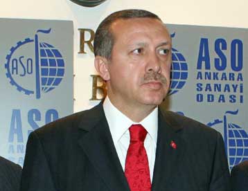 Aπόπειρα δολοφονίας του Ερντογάν από εθνικιστή στην Κιουτάχεια