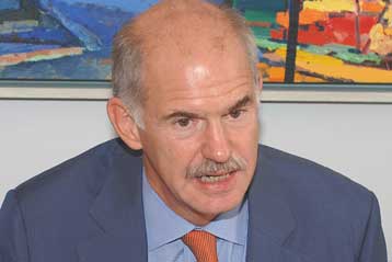 Ο πρωθυπουργός δεν πείθει ότι έχει σχέδιο, δηλώνει ο Γ.Παπανδρέου