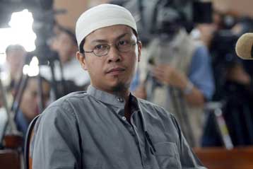 Θανατική ποινή για τον υπαίτιο της επίθεσης στην αυστραλιανή πρεσβεία στην Ινδονησία