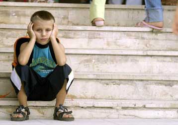 Χιλιάδες κενά σε εκπαιδευτικό προσωπικό, δηλώνουν ΟΛΜΕ και ΔΟΕ