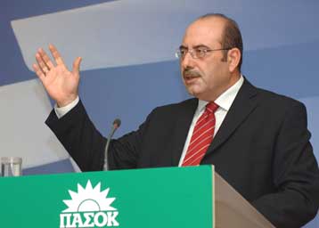 Η κυβέρνηση οδήγησε σε απαξίωση την Ολυμπιακή, τονίζει το ΠΑΣΟΚ