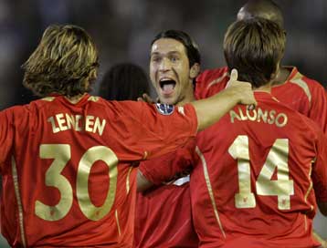 Με Κυργιάκο, οι Ρέιντζερς 3-2 την Πόρτο-Η Λίβερπουλ 2-1 την Μπέτις-Τρόμαξε η Μίλαν