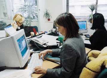 Δυσμενές το επιχειρηματικό κλίμα στην Ελλάδα και το 2005, λέει η Παγκόσμια Τράπεζα