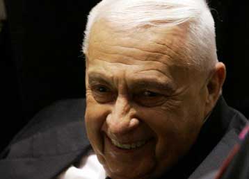 Βήματα από τους Παλαιστινίους ζητά ο Σαρόν μετά την αποχώρηση από τη Γάζα