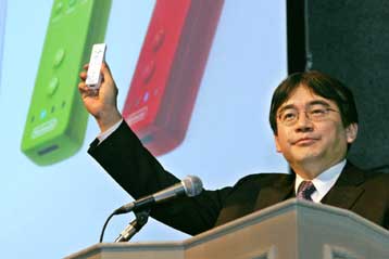 Το νέο χειριστήριο της Nintendo γίνεται σπαθί και ρακέτα