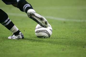 Επιστροφή στην ελληνική πραγματικότητα μετά την ευρωπαϊκή μετριότητα