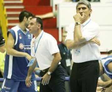 Η παρέα του Γιαννάκη έχει καλή… ενέργεια