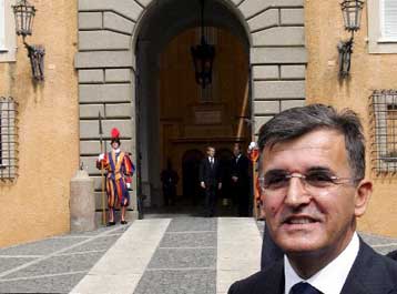 Τριγμοί στην ένωση Σερβίας-Μαυροβουνίου λόγω κατηγοριών διαφθοράς κατά Μάροβιτς