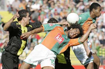 Μεγάλη νίκη της Βέρντερ με 3-2 επί της Ντόρντμουντ