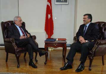 Για ελληνοτουρκικά και… ευρωπαϊκά συζήτησαν Μολυβιάτης – Γκιουλ στη Νέα Υόρκη