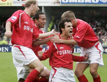 Η Αλκμααρ 4-2 τον Αγιαξ και παρέμεινε στο ρετιρέ της βαθμολογίας μαζί με την Βααλβαϊκ