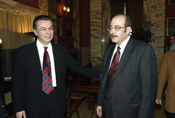 Προσωπική επίθεση Αθανασάκη σε Ρουσόπουλο για ψευδείς δηλώσεις