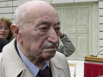 Πέθανε ο Σιμόν Βίζενταλ, ένας από τους πιο διάσημους «κυνηγούς» των ναζί