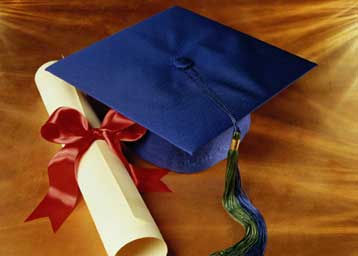 Ενδεχόμενο παραπομπής στο Ευρωδικαστήριο για τους πτυχιούχους νομικής από κολέγια