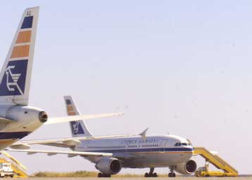 Αναγκαστική προσγείωση αεροσκάφους των Κυπριακών Αερογραμμών στη Ρόδο