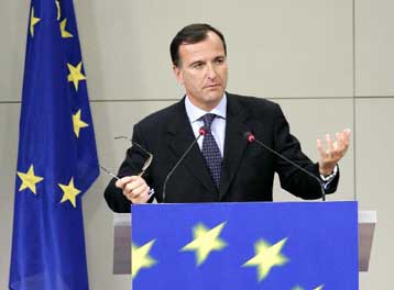 Δέσμη μέτρων για την καταπολέμηση της τρομοκρατίας υιοθέτησε η Κομισιόν