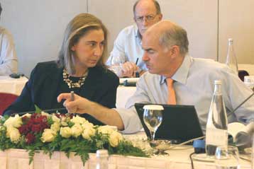 Δεύτερο «Καποδίστρια» προτείνει το ΠΑΣΟΚ με συνενώσεις δήμων και αιρετό περιφερειάρχη