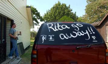 Εκκένωση περιοχών στον Κόλπο του Μεξικού, καθώς πλησιάζει η Ρίτα