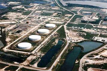 Στη «δίνη» του κυκλώνα Ρίτα η τιμή του πετρελαίου, που αυξήθηκε στα 67,83 δολάρια