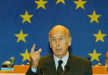 Κατώτερη των προσδοκιών η βρετανική προεδρία για τον Ζισκάρ Ντ Εστέν