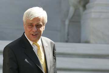 Εντός του Νοεμβρίου θα ψηφιστούν οι δύο Κώδικες του υπουργείου Εσωτερικών