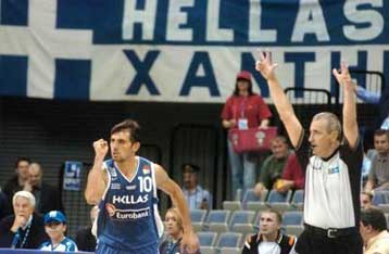 «Βλέπει» μετάλλιο η εθνική στο Ευρωμπάσκετ, 66-61 την Ρωσία-Στον ημιτελικό με Γαλλία