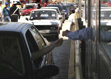 Ακριβαίνουν από το 2006 διόδια στους εθνικούς δρόμους