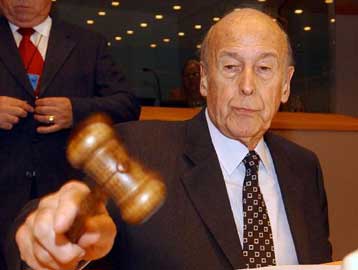 Αφαίρεση του όρου «ένταξη» από τις διαπραγματεύσεις Τουρκίας-ΕΕ ζητά ο Ντ Εστέν