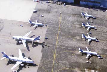 Πτώχευση και δημιουργία νέας εταιρείας στη θέση των ΟΑ υπό διεθνές μάνατζμεντ