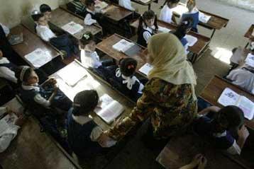 Πέντε σιίτες δάσκαλοι νεκροί από σφαίρες ενόπλων σε σχολείο του Ιράκ