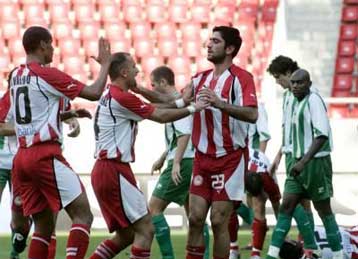 Στην Μαδρίτη την Τρίτη ο Ολυμπιακός, ασκήσεις ψυχολογίας κάνει ο Σόλιντ