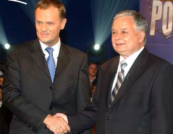 Κυβέρνηση συνασπισμού σχηματίζουν το δεξιό και το φιλελεύθερο κόμμα στην Πολωνία