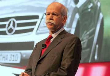 Πέντε χιλιάδες απολύσεις σχεδιάζει η Mercedes