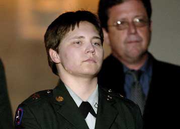 Φυλάκιση τριών ετών για την Αμερικανίδα οπλίτη του Αμπού Γκράιμπ