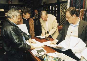 Στο στόχαστρο της Εφορίας 17.000 επιχειρήσεις για τον ΦΠΑ