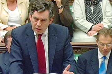 Επιβράδυνση του ρυθμού ανάπτυξης το β τρίμηνο στη Βρετανία